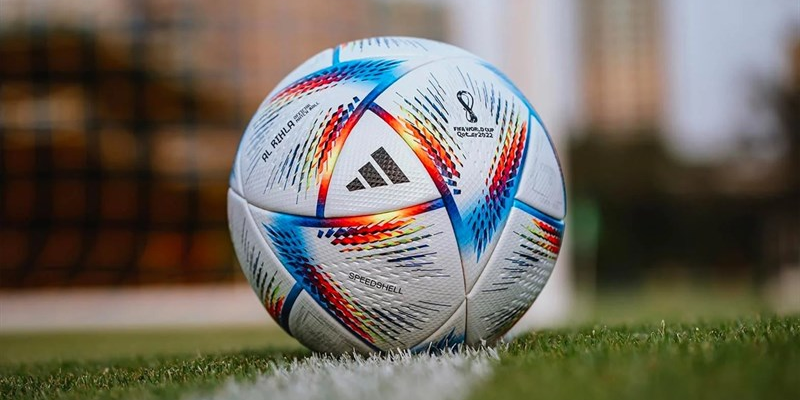 Quả Bóng Thi Đấu Chuẩn FIFA – Loại Nào Tốt Nhất Cho Cầu Thủ?